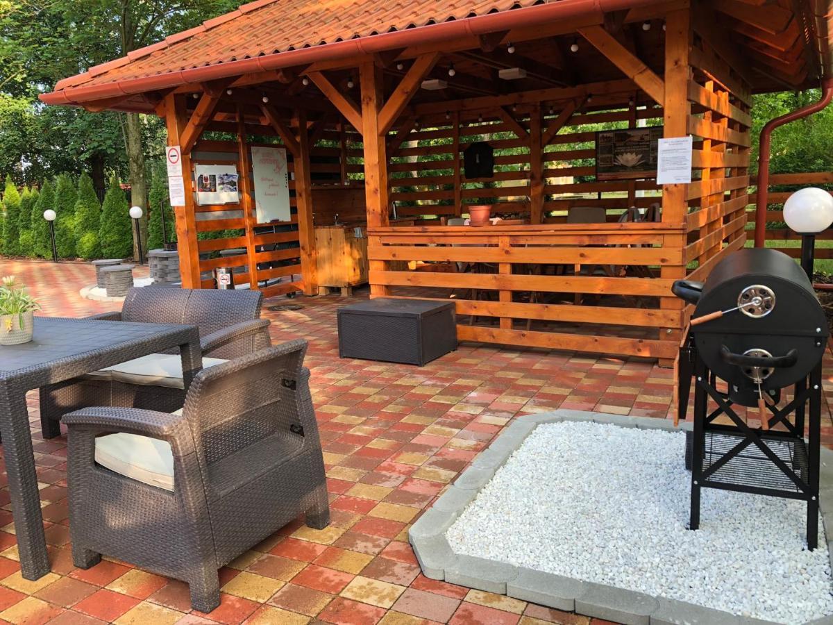 Boro Apartman Тисафюред Экстерьер фото